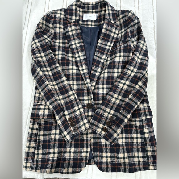 SIX/FIFTY - Picture 2 of 4